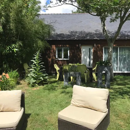 Holiday home Maison Au Calme Avec Jacuzzi *